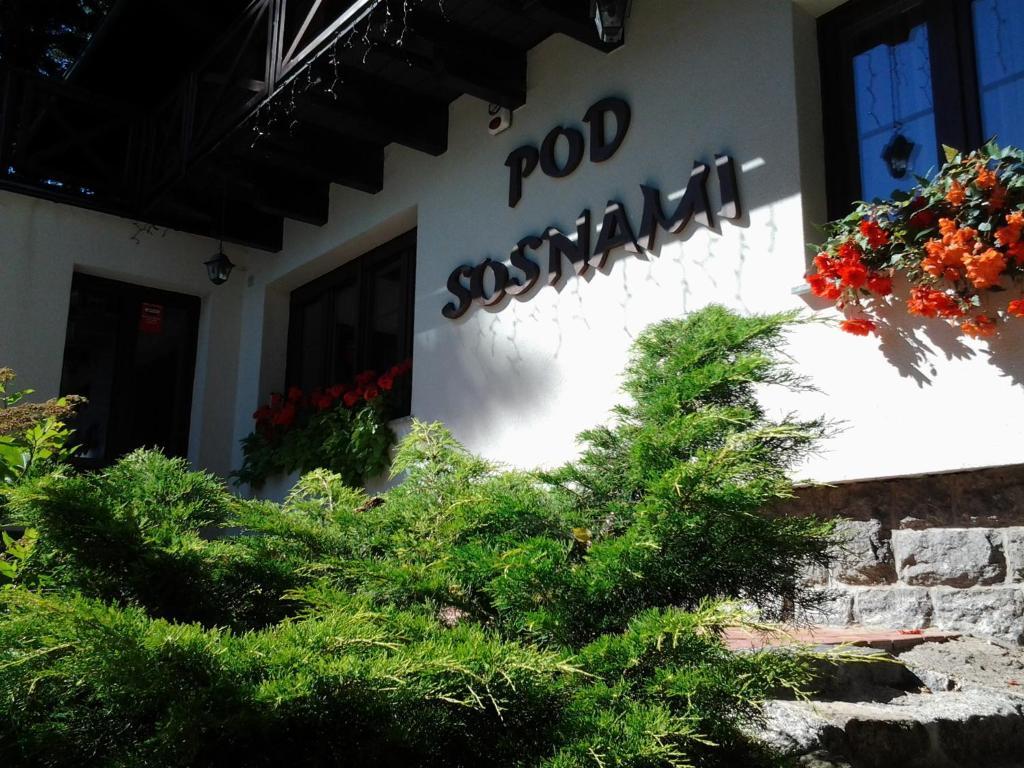 Pokoje Goscinne Pod Sosnami Karpacz Exterior foto